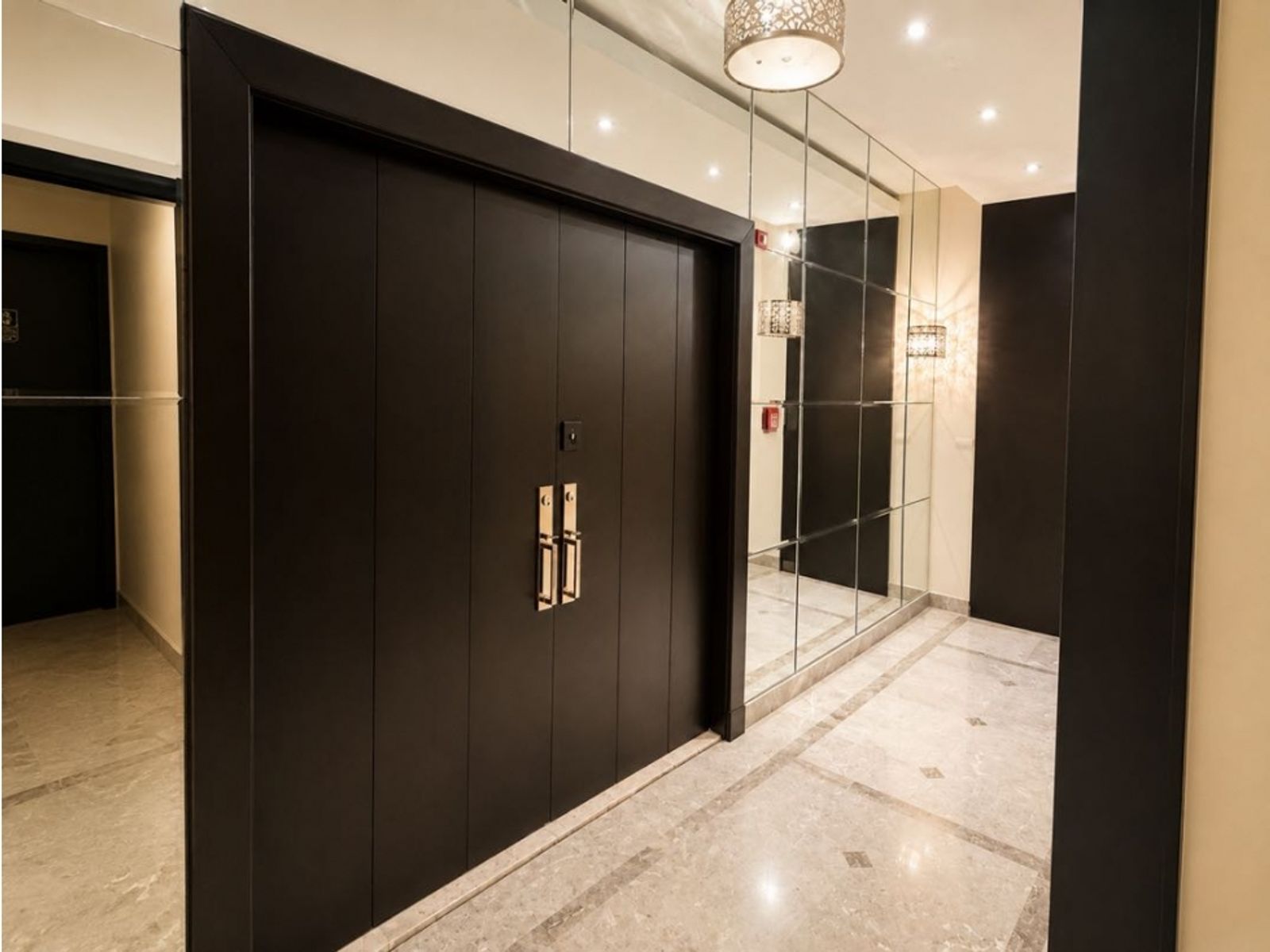 Exclusive Listing Penthouse 360° views by the park